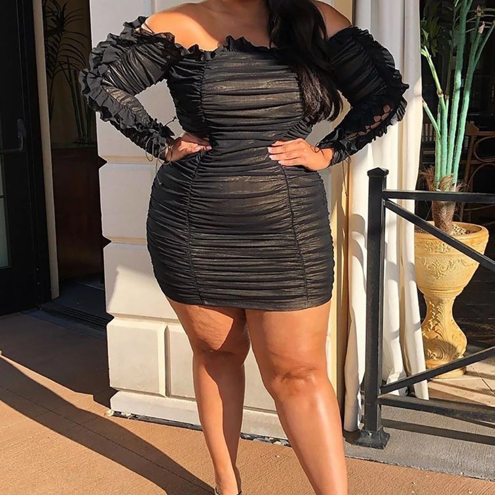 Fashion black and nude dress